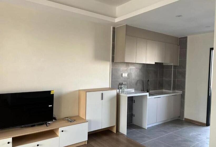 Weisu Service Apartment   Shenzhen Songpingshan Science And Technology Park Store
