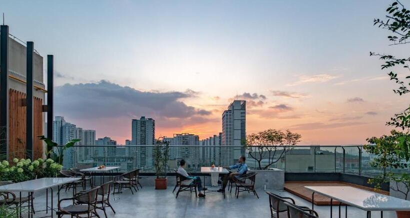 Wuyu Hotel   Chongqing Jiangbei Airport & Light Rail