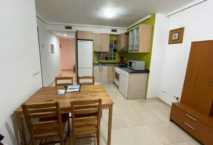 Apartamentos Terrazas Al Mar 3000