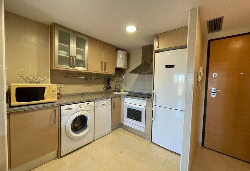 Apartamentos Terrazas Al Mar 3000