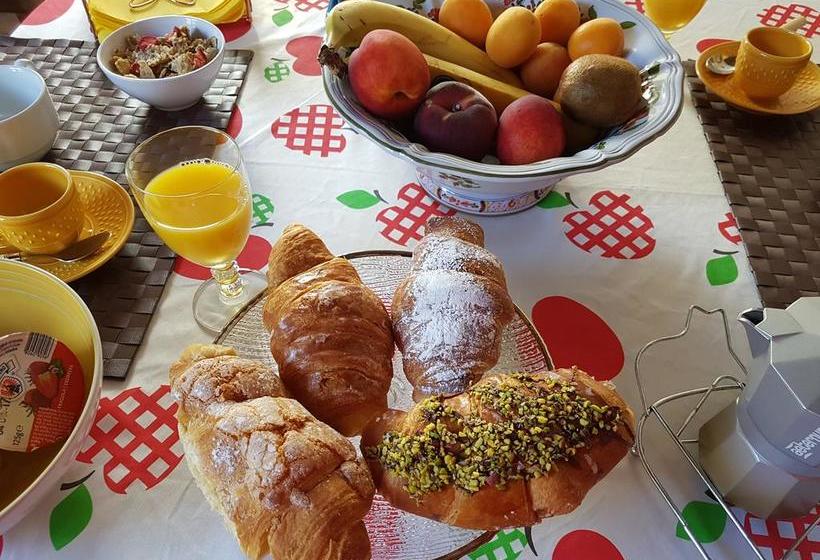 צימר Antico Casale Di Vermontana