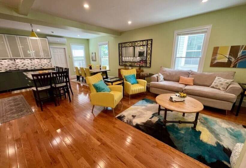 تختخواب و صبحانه Chez Pat In Cambridge