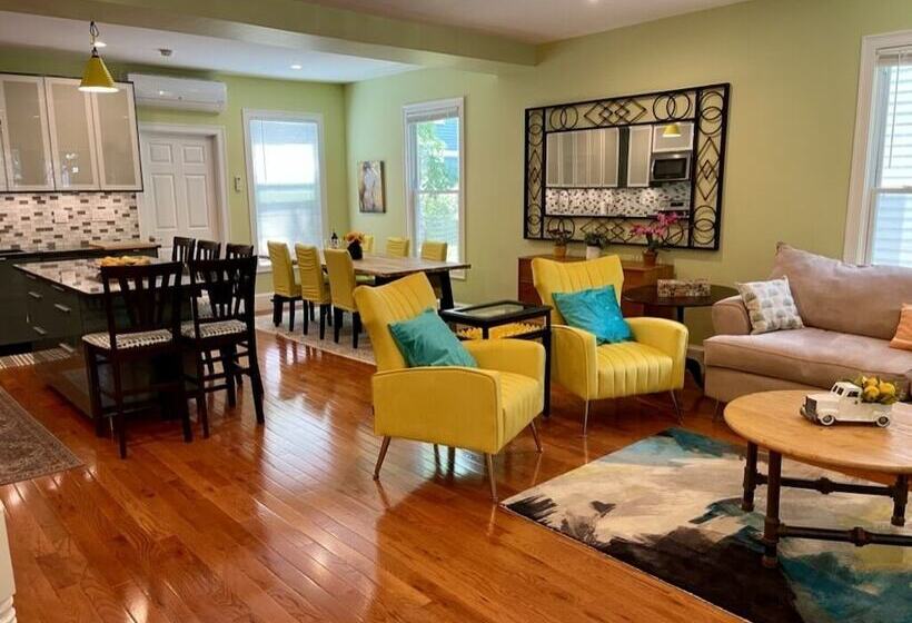 تختخواب و صبحانه Chez Pat In Cambridge