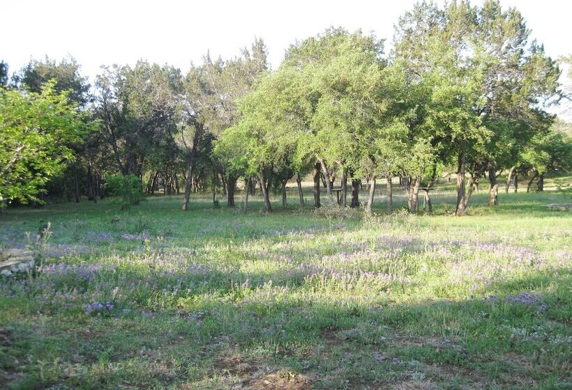 Bellavida B&b And Retreat