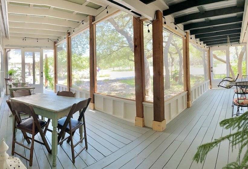 Bellavida B&b And Retreat