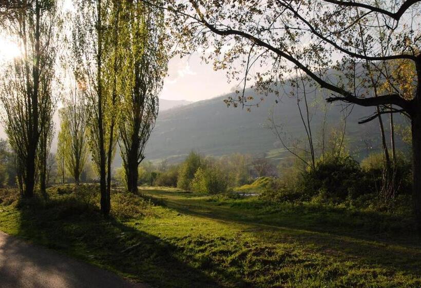 פונדק Posada Rural Ochohermanas