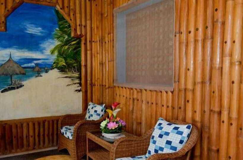 Хостел Reddoorz Plus @ Sla Divina Panglao Bohol