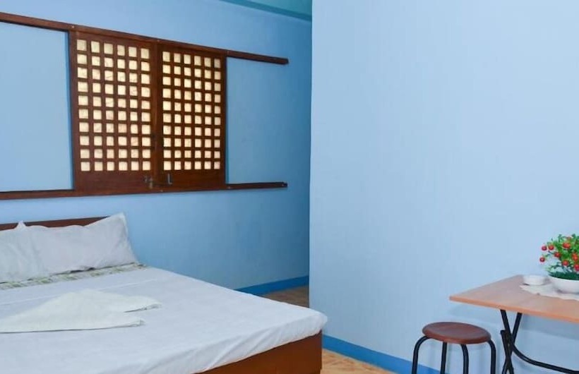 Хостел Reddoorz Plus @ Sla Divina Panglao Bohol