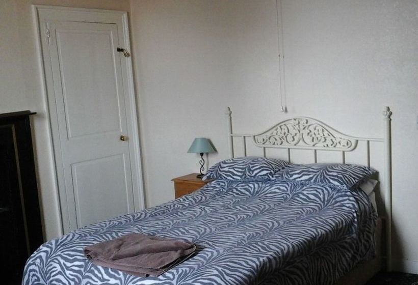 فندق فئة نجمة واحدة The George