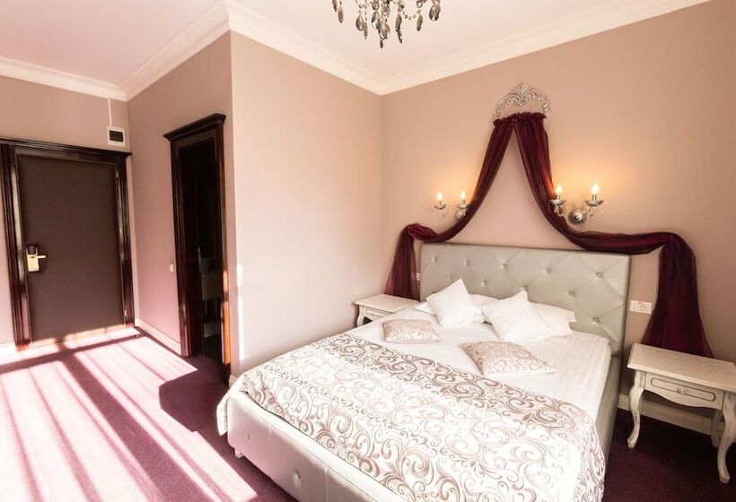 4cardinal S Hotel Boutique