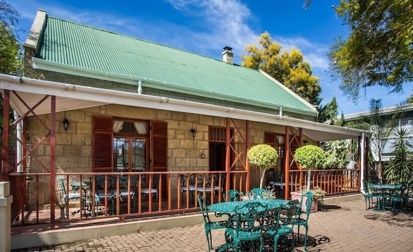 ホテル 88 Baron Van Reede Guesthouse