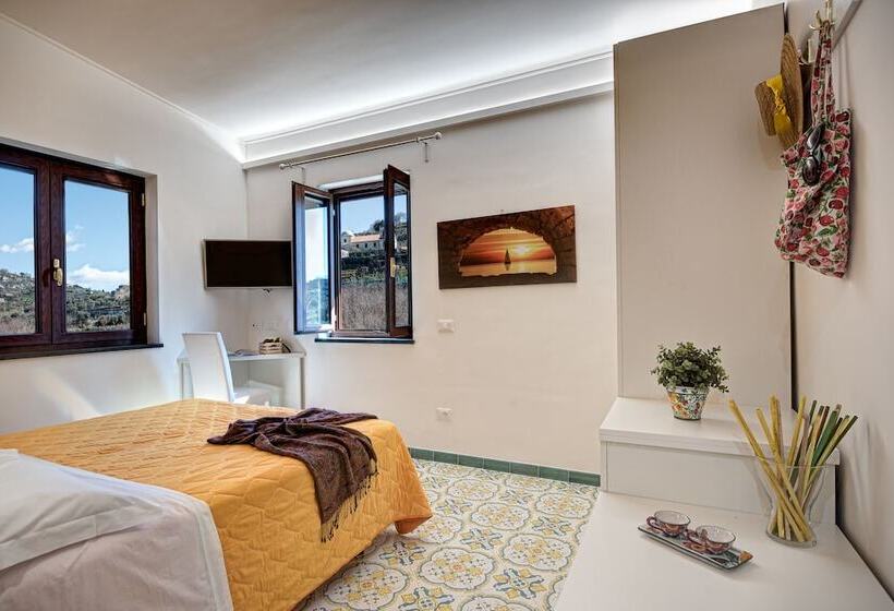 בית מלון כפרי Oleum