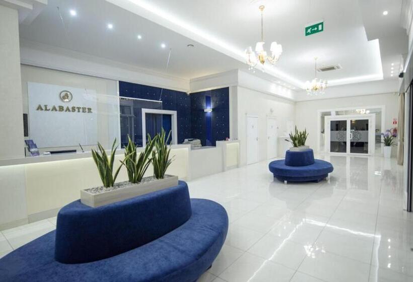 בית מלון כפרי Alabaster Rezydencja