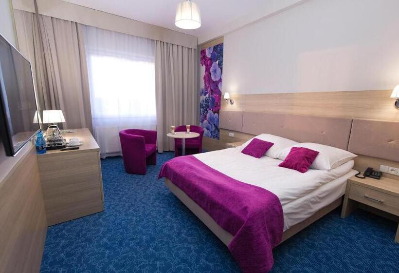 בית מלון כפרי Alabaster Rezydencja