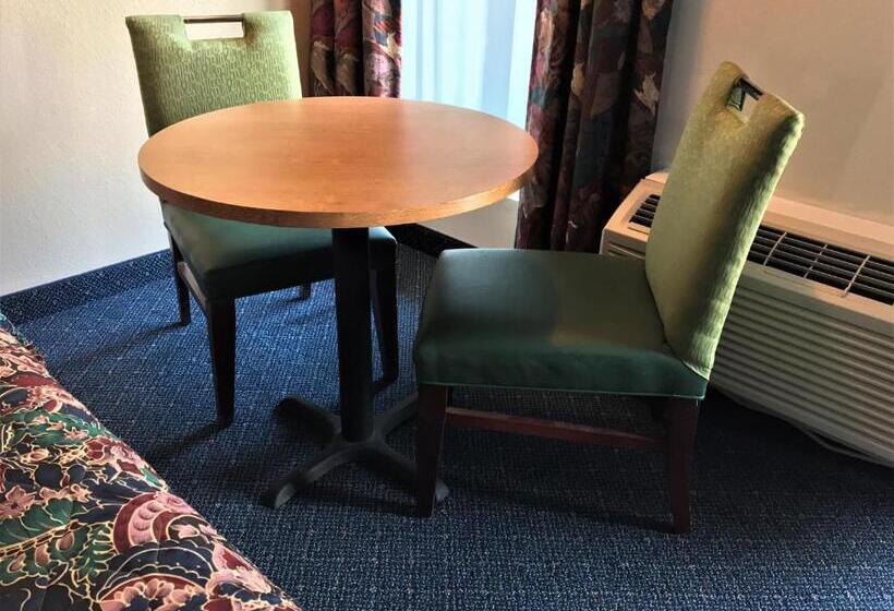 בית מלון כפרי American Inn Kansas City, Ks