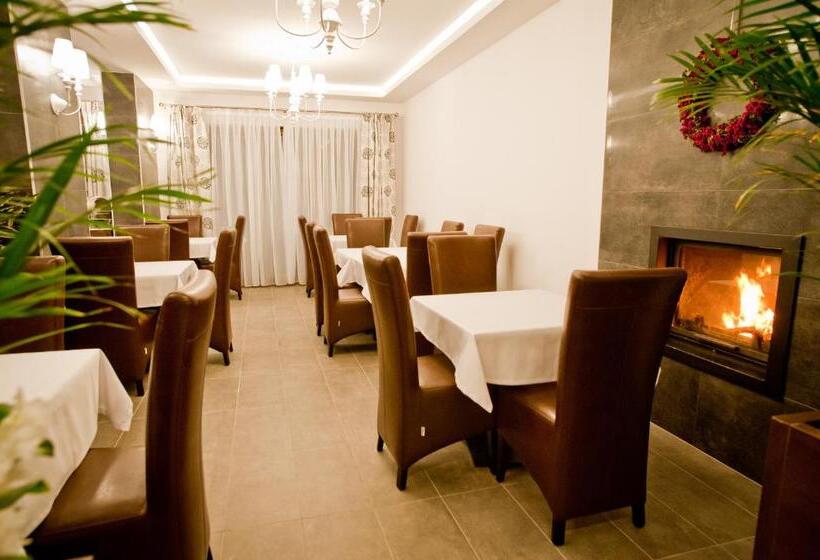 هتل Apartamenty Rubin