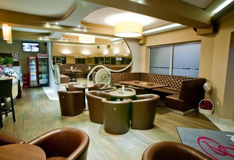 هتل Apartamenty Rubin