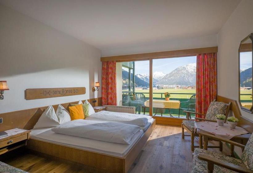 Отель Appartements Achensee