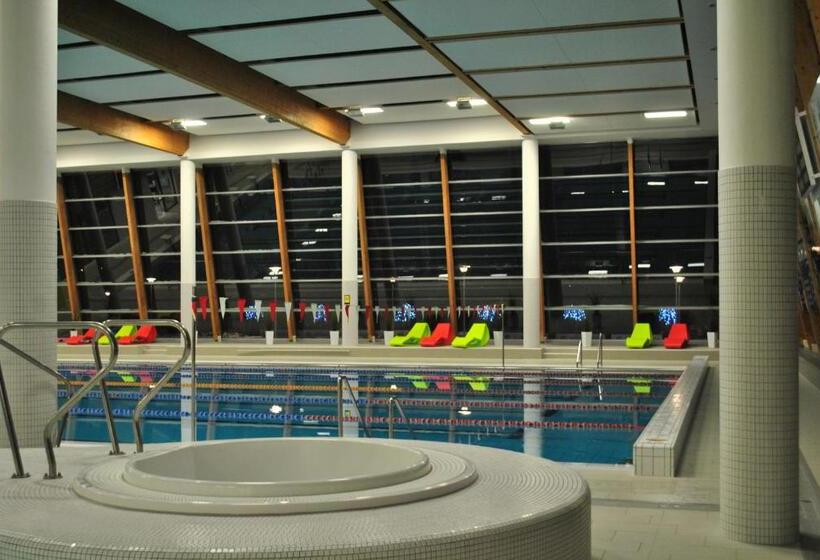 Отель Aqua Zdrój