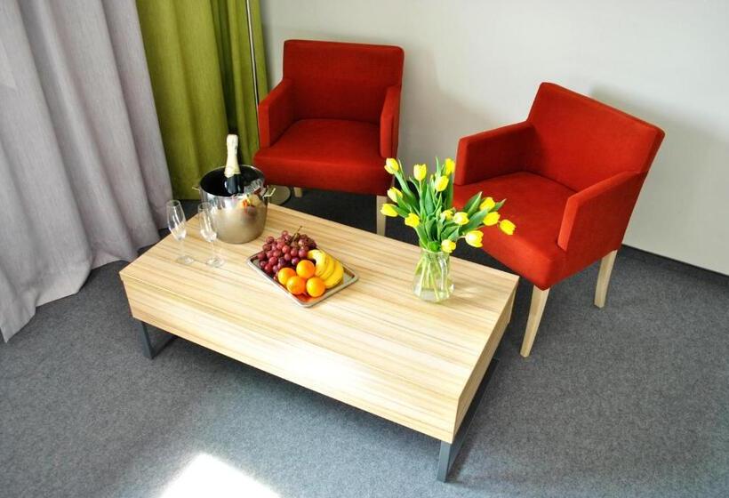 Отель Aqua Zdrój