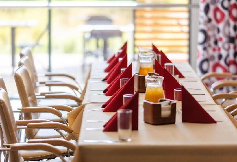 Отель Aqua Zdrój