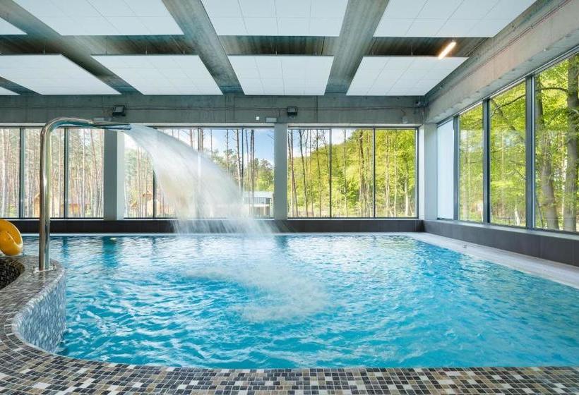 ホテル Aquamarina Miedzyzdroje