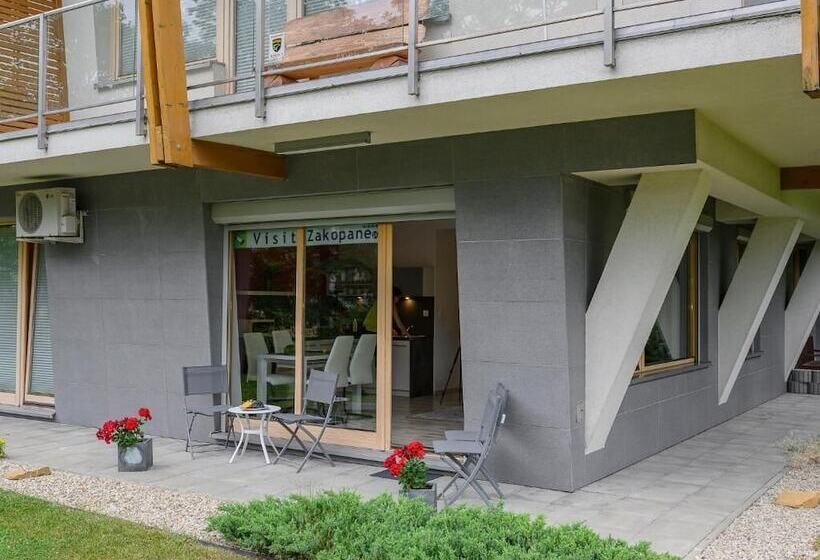 בית מלון כפרי Aquapark Residence