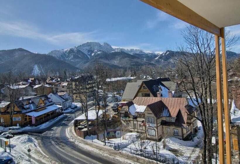 בית מלון כפרי Aquapark Residence