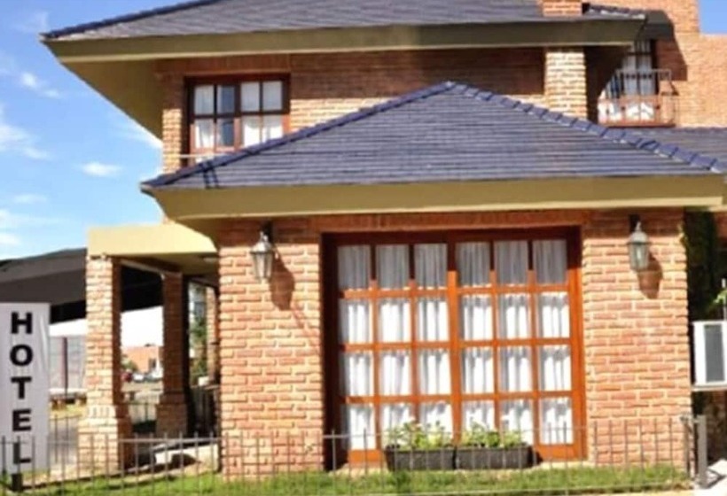 هتل Ayres Colonia