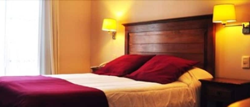 هتل Ayres Colonia