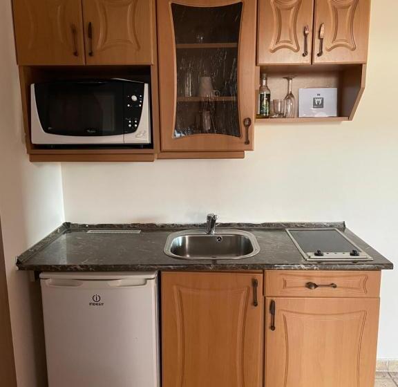 Отель Bagolyvár Inárcs