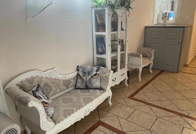 Отель Bagolyvár Inárcs