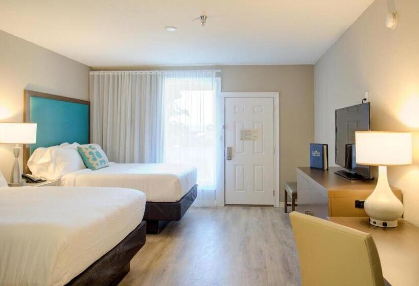 فندق Beachview Club