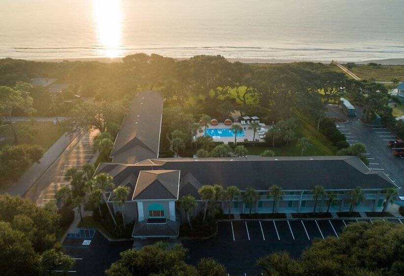 فندق Beachview Club