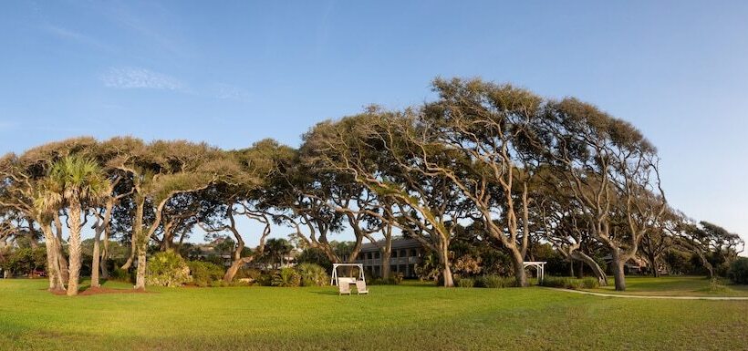 فندق Beachview Club