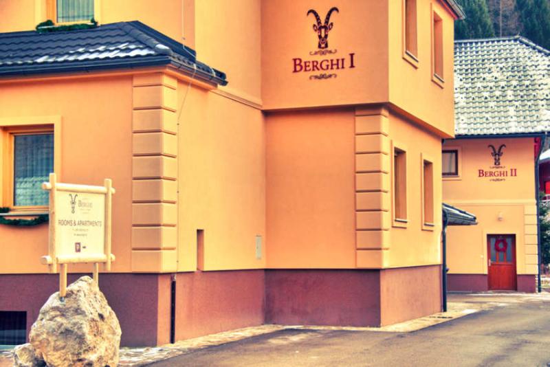 Berghi Hotel And Apartments