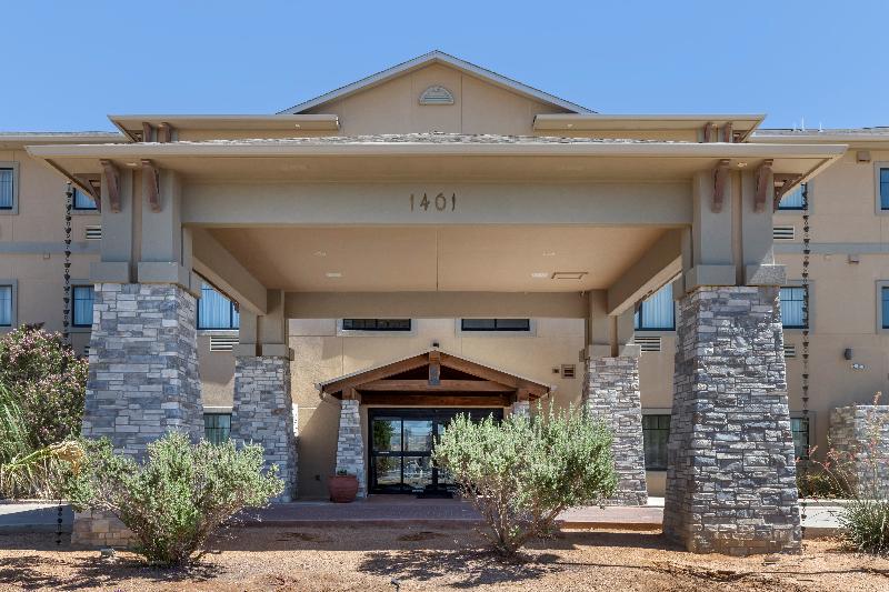 酒店 Best Western Plus Big Lake Inn