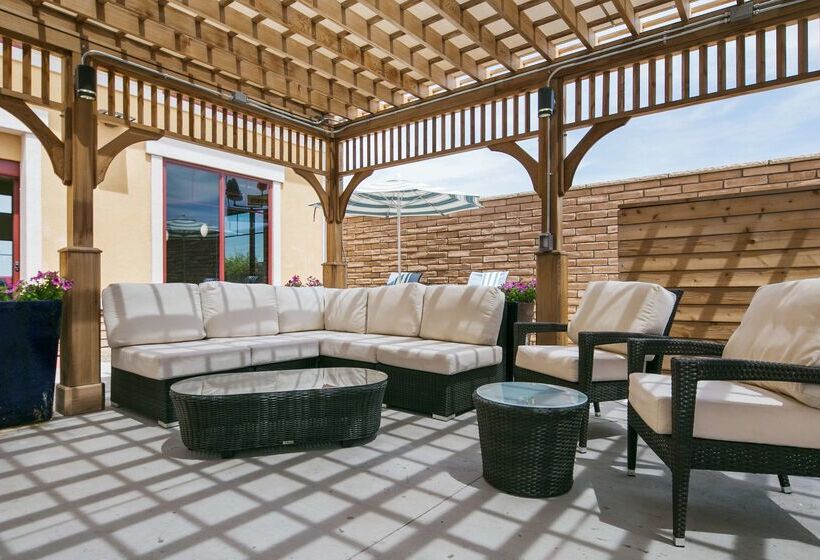 Best Western Plus Chandler Hotel & Suites