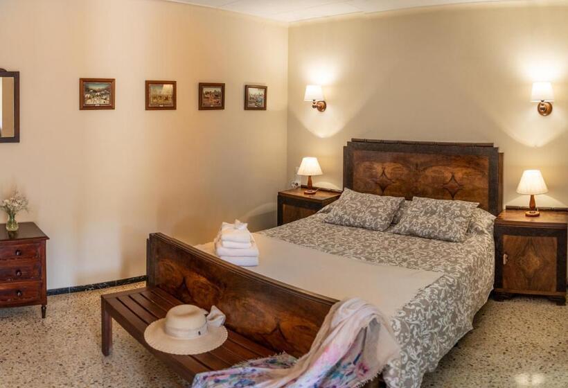 Отель Can Rosich