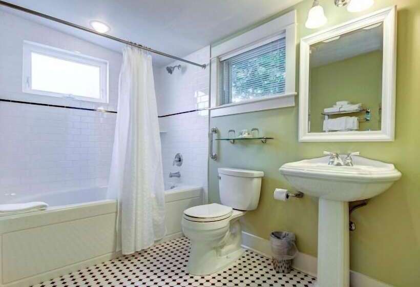 酒店 Captain's Cottage Suites