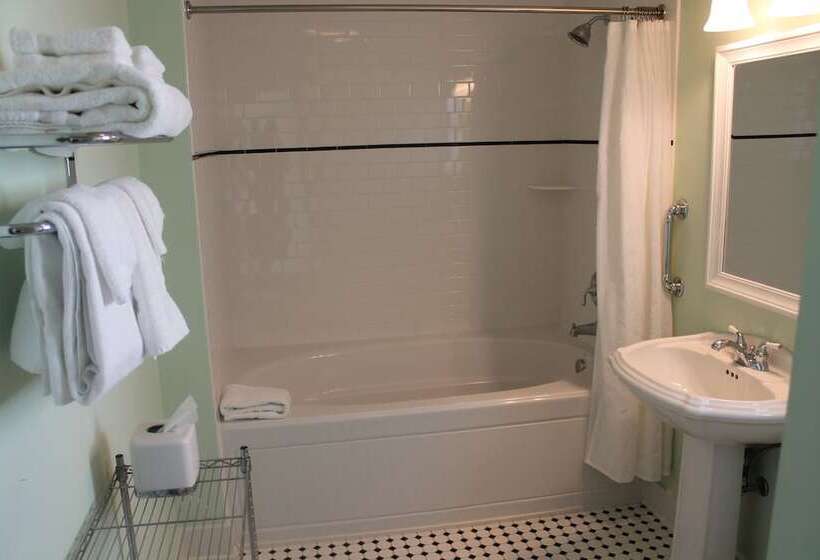 酒店 Captain's Cottage Suites