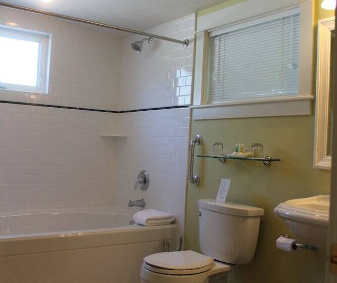 酒店 Captain's Cottage Suites