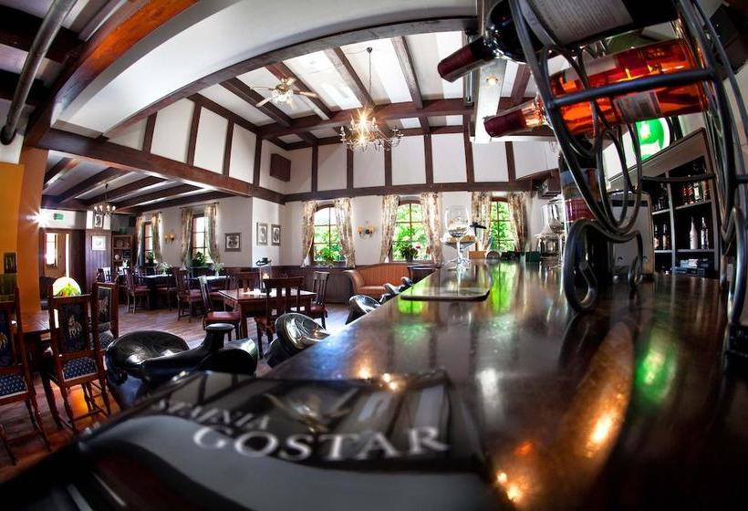 בית מלון כפרי Gostar