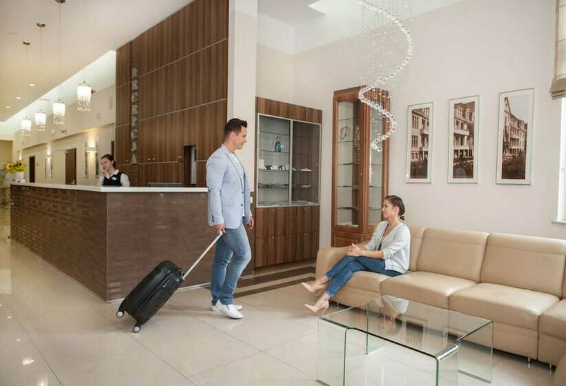 Отель Cesarskie Ogrody