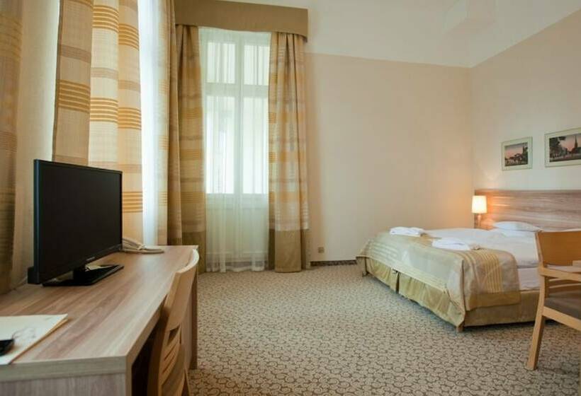 Отель Cesarskie Ogrody