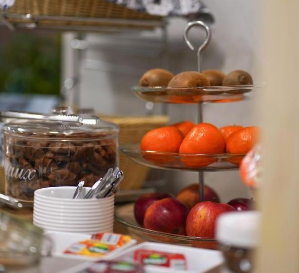 هتل City Center Rooms Piotrkowska 91