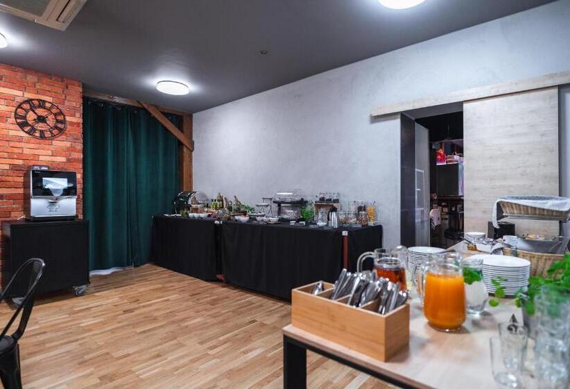 هتل City Center Rooms Piotrkowska 91