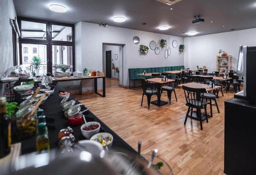 هتل City Center Rooms Piotrkowska 91