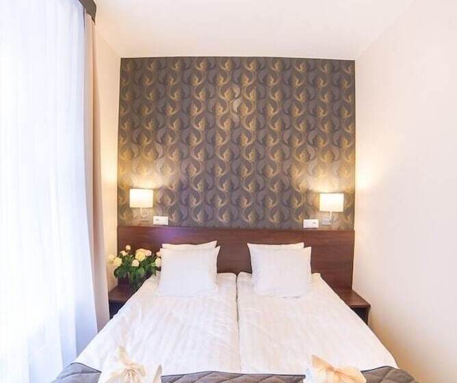 هتل City Center Rooms Piotrkowska 91