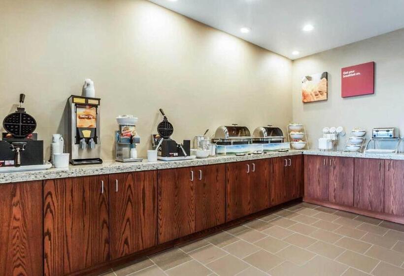 Отель Comfort Suites University Brookings